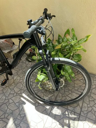 Vendo bike ( ler descrição )