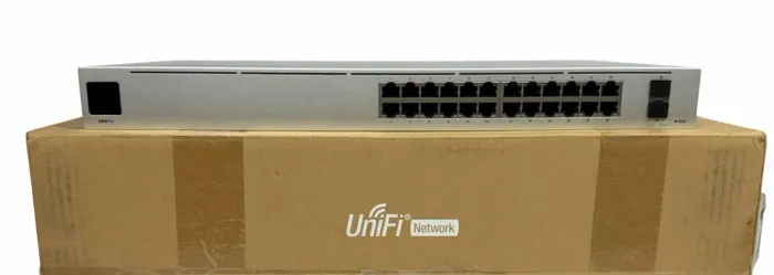 Switch Ubiquiti UniFi Pro 24 Gigabit Rack Semi Novo