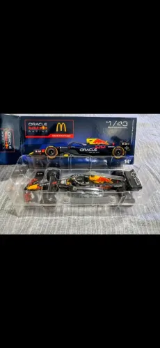 Miniatura Red bull F1 1/43