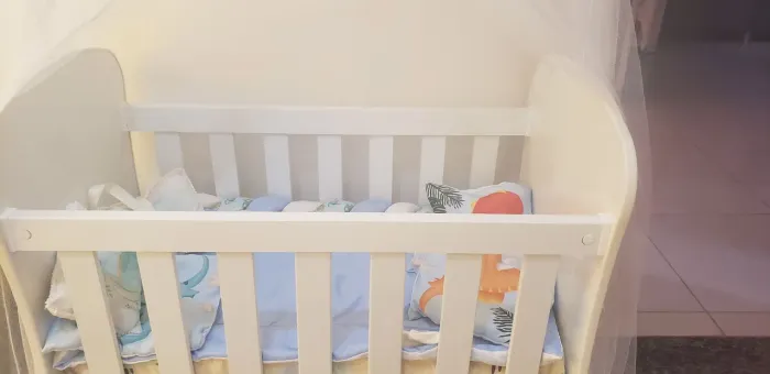 Vendo mini berço, novo usado 1 vez 300 retirada setor 04