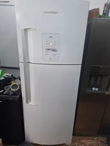 Geladeira Brastemp ativia Frost Free funcionando