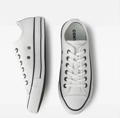 Chuck Taylor All Star Couro Cano baixo  Branco