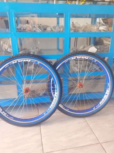 Vendo aros vmax Para Monark novo