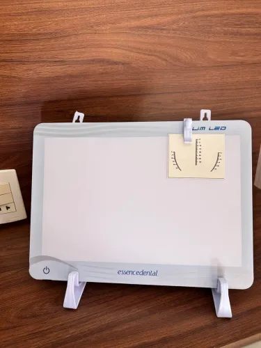 Negatoscópio Slim Led Essence Dental