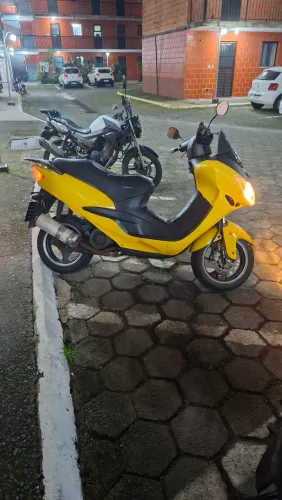 ? Dafra Laser Scooter 150 2009 - R$ 3.500