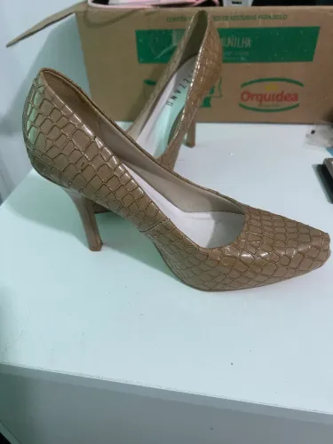 Vizzano Croco Caramelo Claro 36 - Salto Fino 10cm