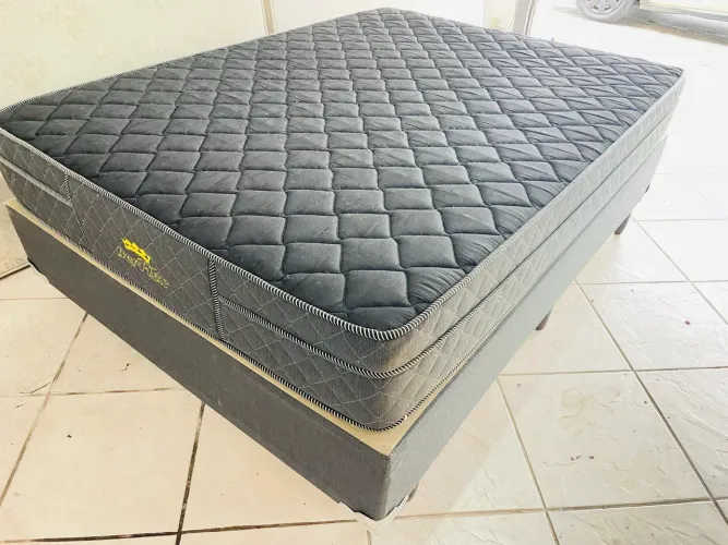 Cama box casal