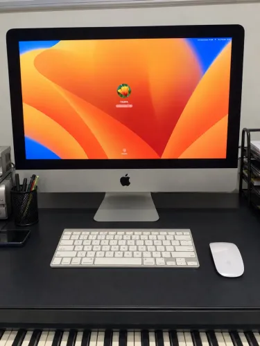iMac 2019 - 3,6 GHz Intel Core i3 Quad-Core 1 TERA