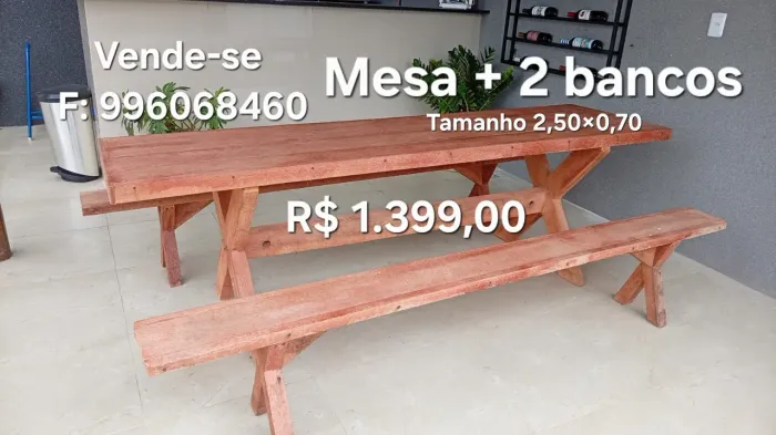 Mesa + 2 bancos de carnauba