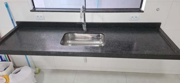 Cuba pia de cozinha