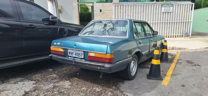 Ford Del Rey Ghia 1.8 / 1.6 2P E 4P 1986