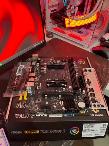 Vendo Placa mae B450 Nova