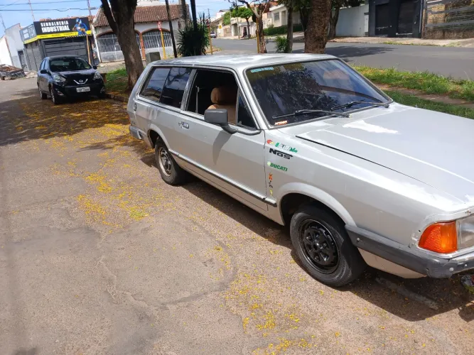 Ford Belina GL 1.8 / 1.6 1989
