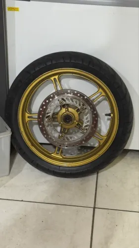 Roda cb300r