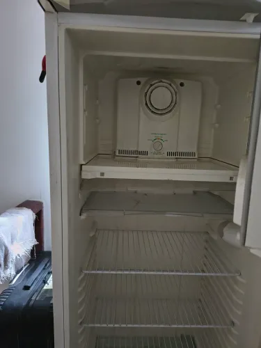 Vendo geladeira Consul 342 litros