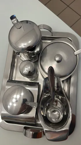 Bandeja de inox COM TUDO 165,00)