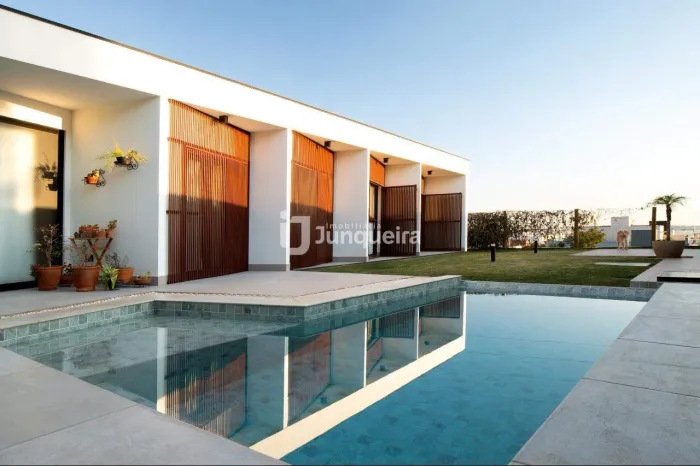 Casa em Condomínio à venda, 3 quartos, 3 suítes, 2 vagas, Lazuli Club - Piracicaba/SP