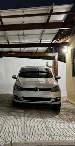Volkswagen Fox Highline I Motion 1.6 Flex 16V 5P 2016