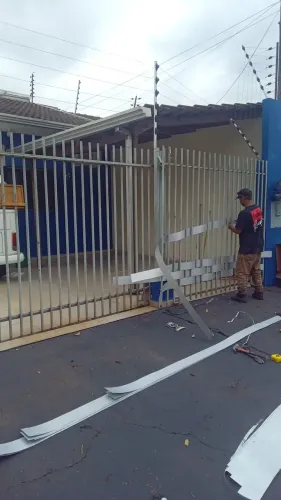 Trançados em portão.