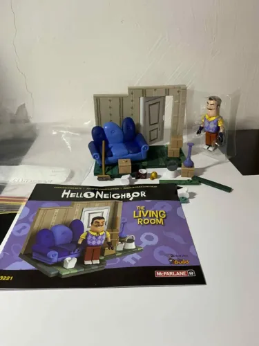 HelloNeighbor The Living Room playset Mcfarlane