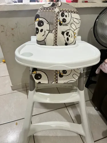 Cadeira de alimentação