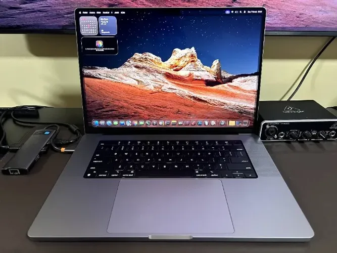 MacBook Pro 16? M1 Max 32GB 1TB - Bateria 98% 39 ciclos - MUITO NOVO - Space Gray