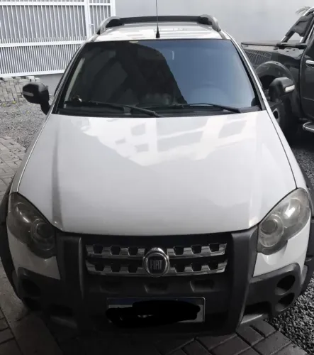 Fiat Strada Adv.1.8 16V Dualogic Flex CD 2012