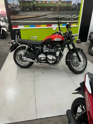 TRIUMPH BONNEVILLE T 100 865