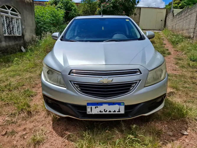Chevrolet Prisma Sed. LT 1.0 8V Flexpower 4P 2015