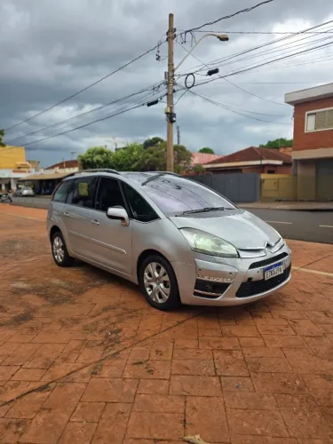 Citroen C4 Picasso Grand 2.0 16V 143cv AUT 2012