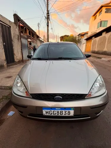 Ford Focus 1.6 S/se/se Plus Flex 8v/16v 5P 2008