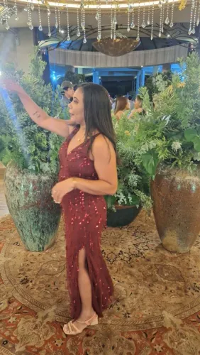 Vestido de festa usado uma vez