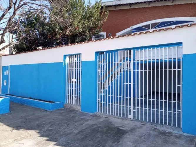 Casa à venda em Campinas, Vila Proost de Souza, com 5 quartos