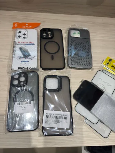Capas iPhone 16 Pro Max com MagSafe