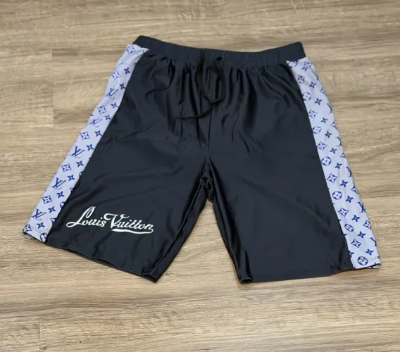 Shorts Louis vuitton e Gucci