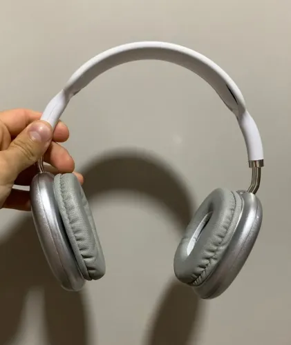 Fone de Ouvido Bluetooth P9 AIR - Sem Fio Wireless Headphone
