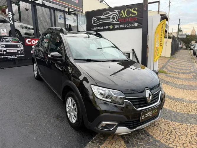Renault Stepway Zen Flex 1.0 12V Mec. 2025