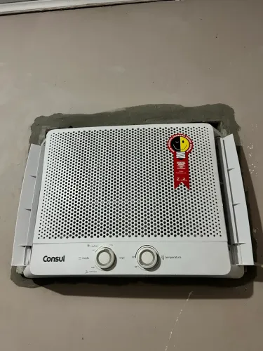 Ar condicionado cônsul 10.000btus 110vots seminovo