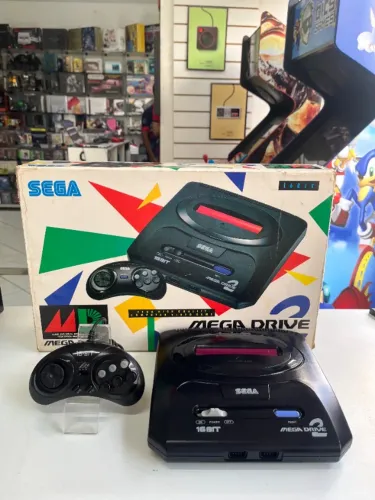 CONSOLE MEGA DRIVE 2 (JPN) NA CAIXA SEMINOVO - SEGA