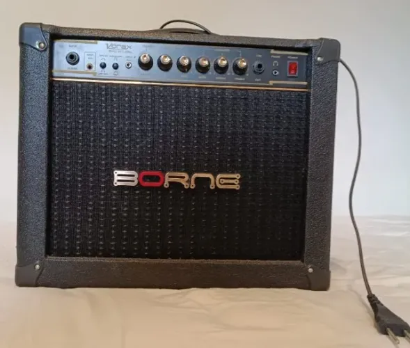 Amplificador Borne Vorax 840 Studio