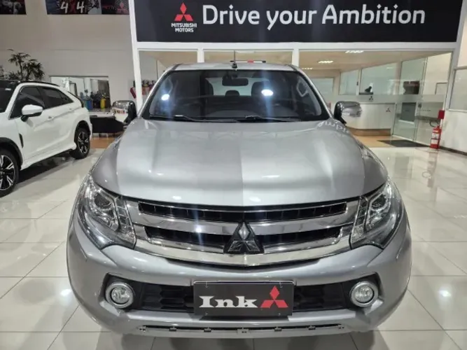 Mitsubishi L200 Triton Sport HPE-S 2.4 CD Dies. AUT 2019