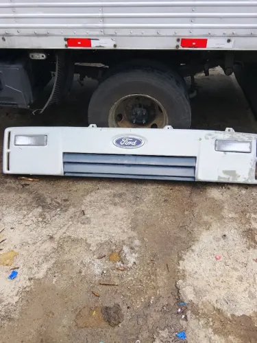 Frente Ford cargo 815 toda linha