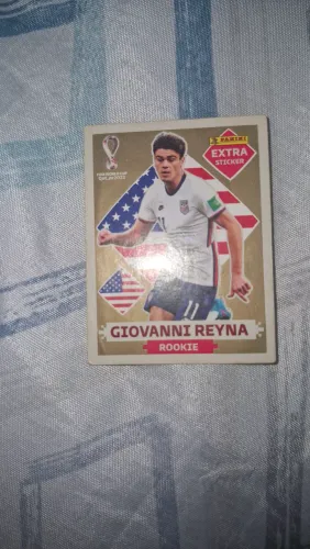 Figurinha ouro (2022)