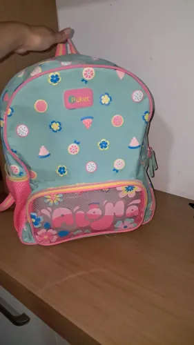 Mochila da marca PUKET em ótimo estado
