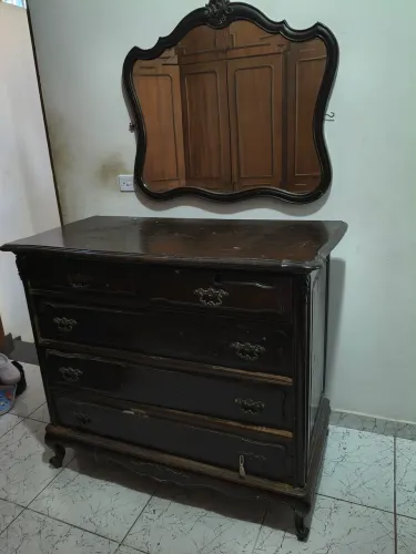 Cômoda Antiga Anos 40/50 Com Espelho - Madeira De Lei (C/ Selo De Fábrica)<br>
