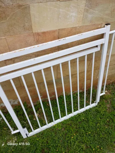Portão em ferro para escada100cm com extensores , muito resistente