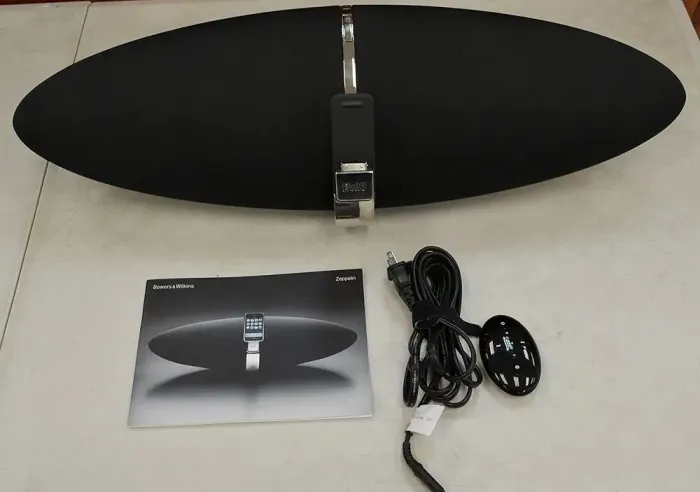 Caixa bowers & wilkins raridade