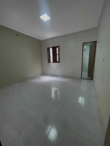 CASA PRONTA NO BAIRRO TURU.