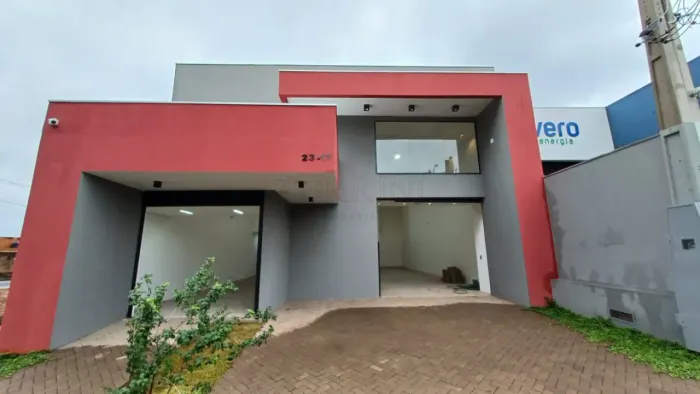 Loja / Galpão para locação e/ou venda na Vila Santista em Bauru -SP.