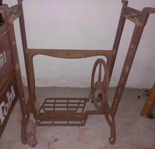 Pé de maquina de costura Elgin